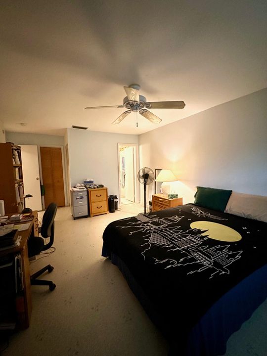 For Sale: $150,000 (2 beds, 2 baths, 1019 Square Feet)