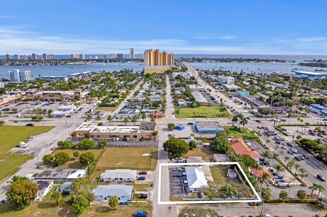 En Venta: $550,000 (0 camas, 0 baños, 2206 Pies cuadrados)