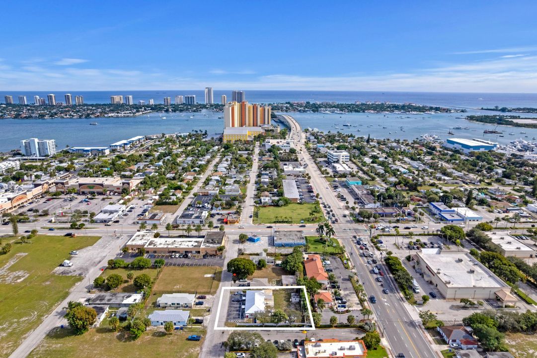 En Venta: $550,000 (0 camas, 0 baños, 2206 Pies cuadrados)