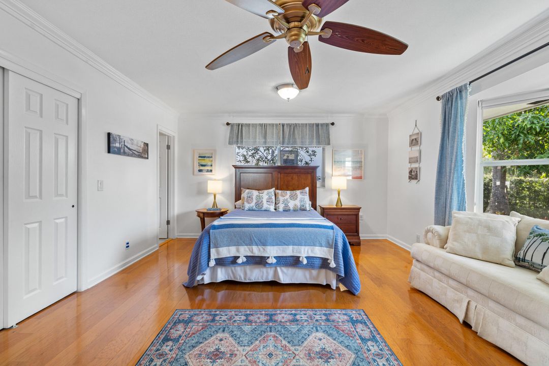 For Sale: $2,275,000 (3 beds, 2 baths, 2020 Square Feet)