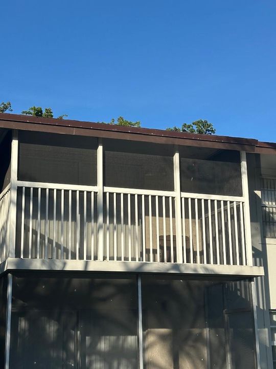 For Sale: $150,000 (2 beds, 2 baths, 1019 Square Feet)