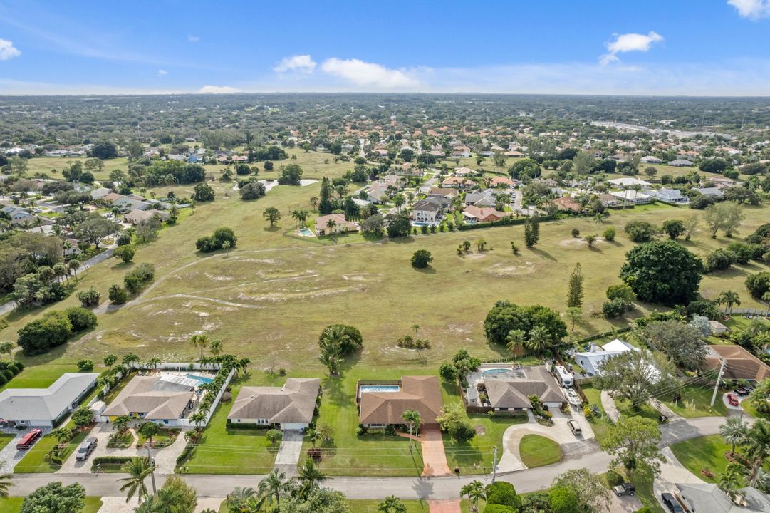 En Venta: $520,000 (3 camas, 2 baños, 1971 Pies cuadrados)