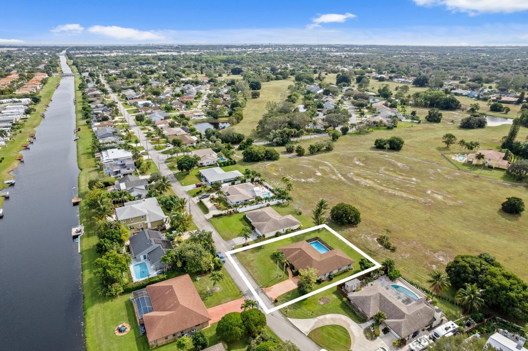 En Venta: $520,000 (3 camas, 2 baños, 1971 Pies cuadrados)