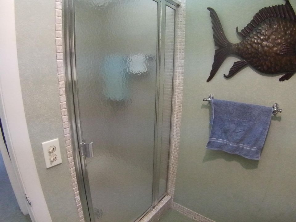 For Rent: $1,750 (2 beds, 2 baths, 910 Square Feet)