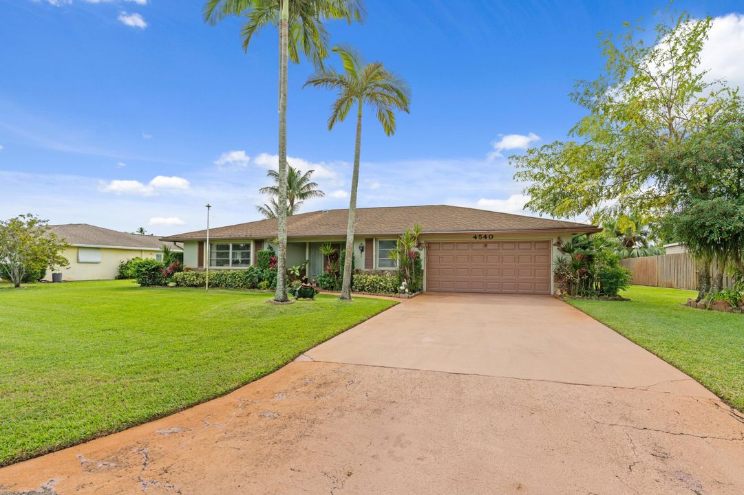 En Venta: $520,000 (3 camas, 2 baños, 1971 Pies cuadrados)