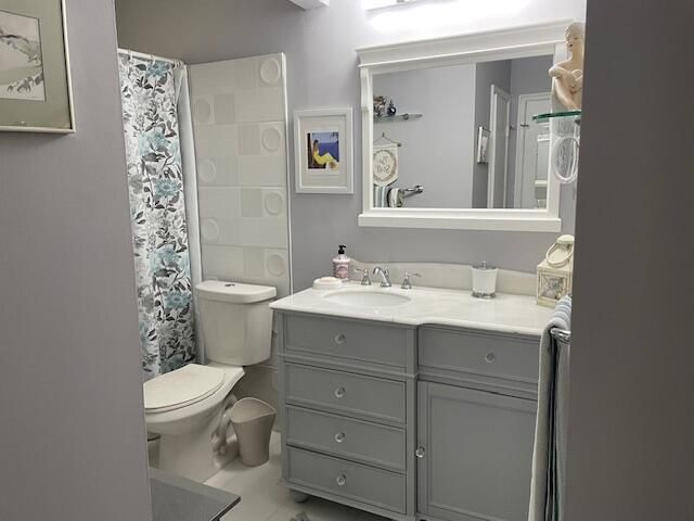 For Sale: $304,000 (2 beds, 2 baths, 1400 Square Feet)