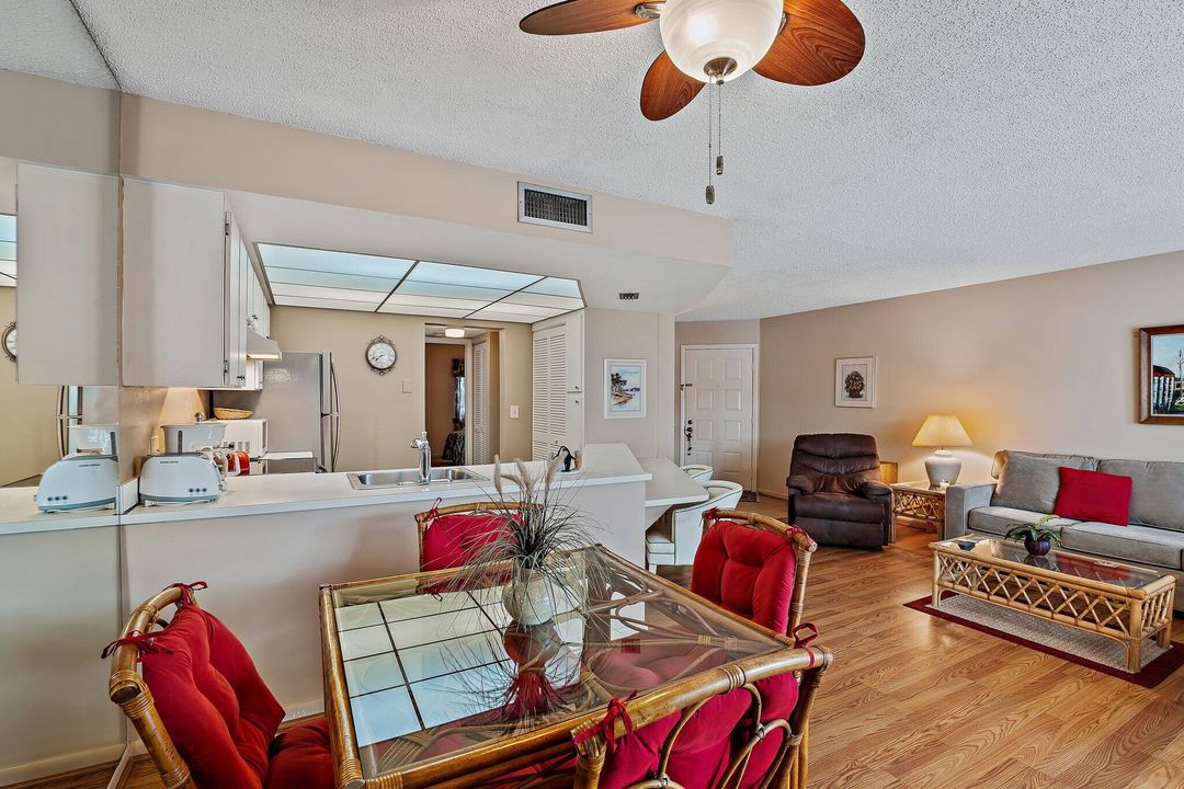 En Venta: $325,000 (1 camas, 1 baños, 860 Pies cuadrados)