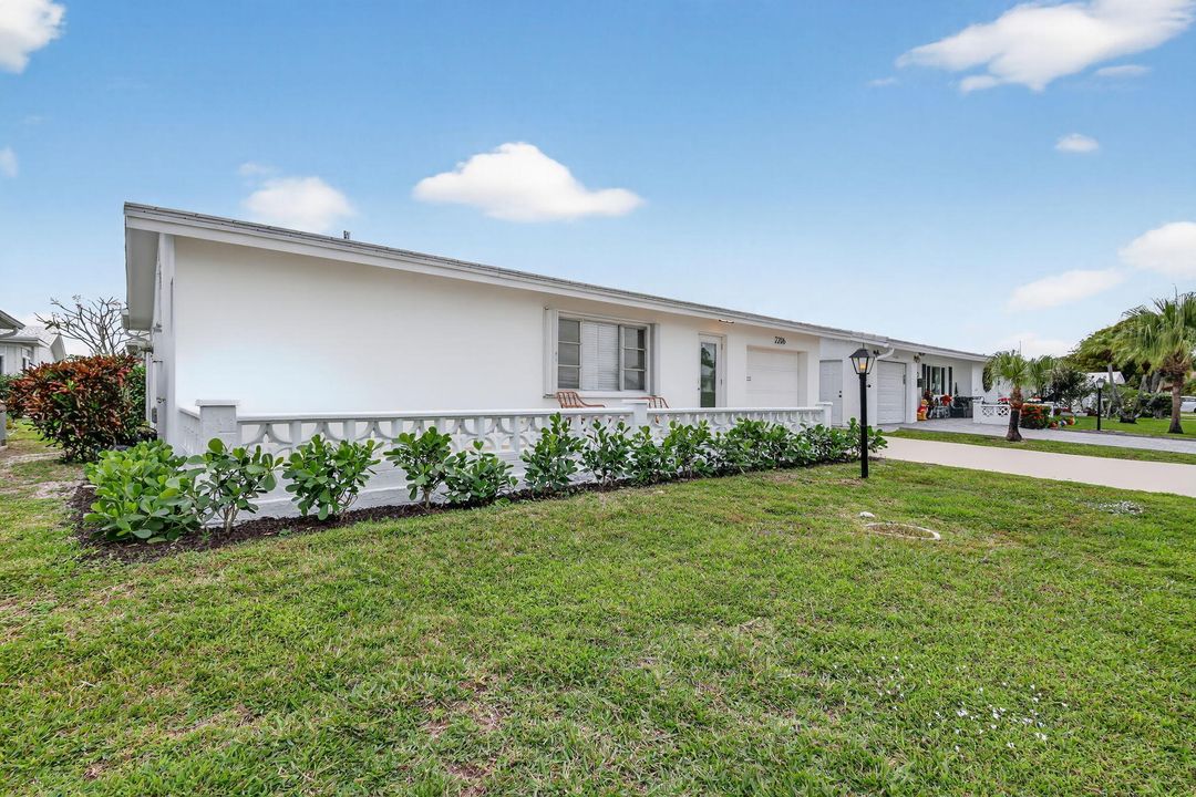 For Sale: $494,999 (2 beds, 2 baths, 1741 Square Feet)