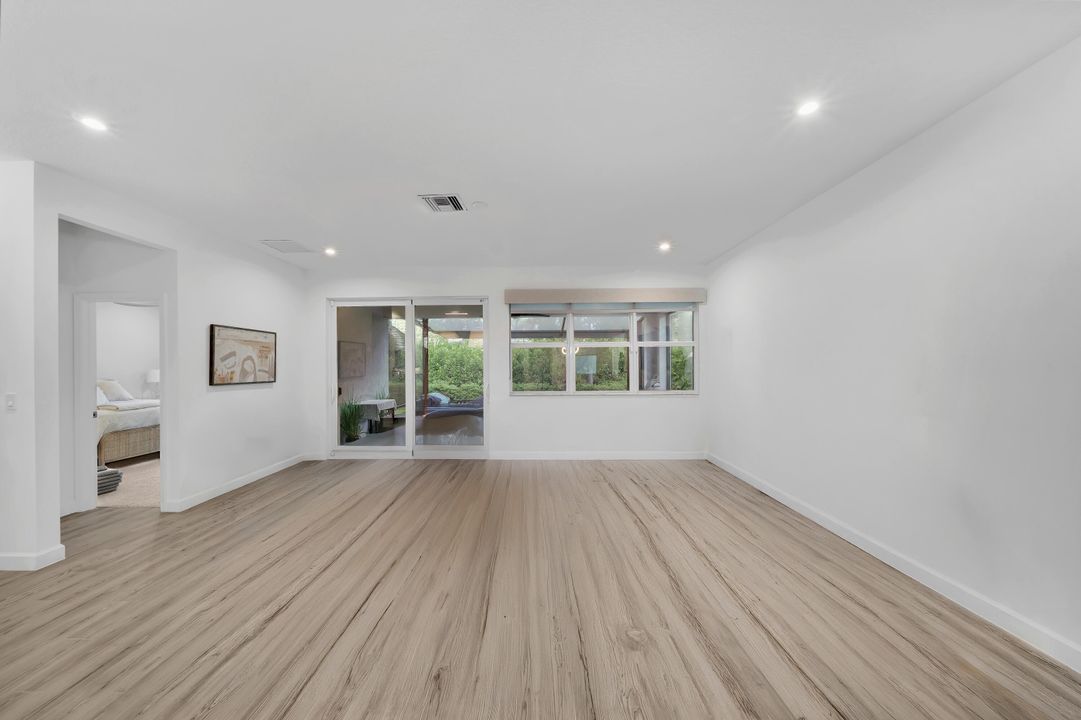 出租: $2,850 (3 贝兹, 2 浴室, 1878 平方英尺)