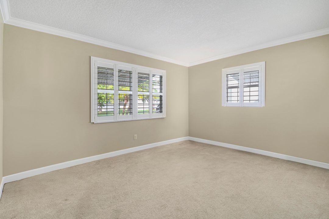 На продажу: $359,900 (2 спален, 2 ванн, 1428 Квадратных фут)