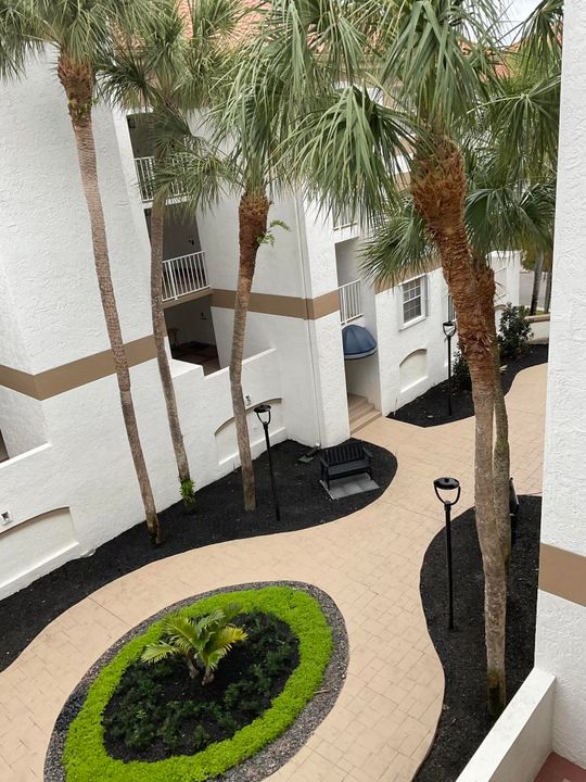 For Sale: $595,000 (3 beds, 2 baths, 1925 Square Feet)