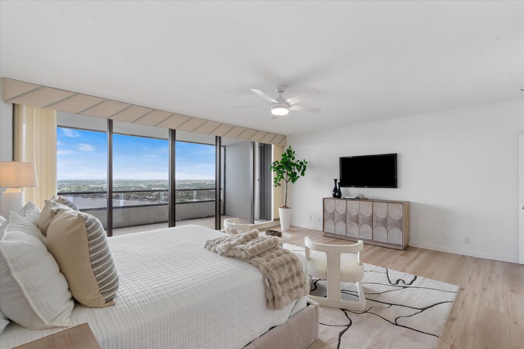 出租: $6,950 (2 贝兹, 2 浴室, 2796 平方英尺)