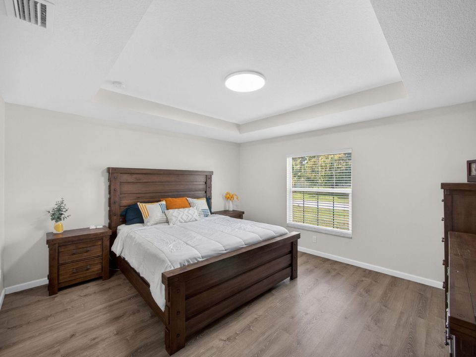 На продажу: $442,500 (4 спален, 2 ванн, 1820 Квадратных фут)