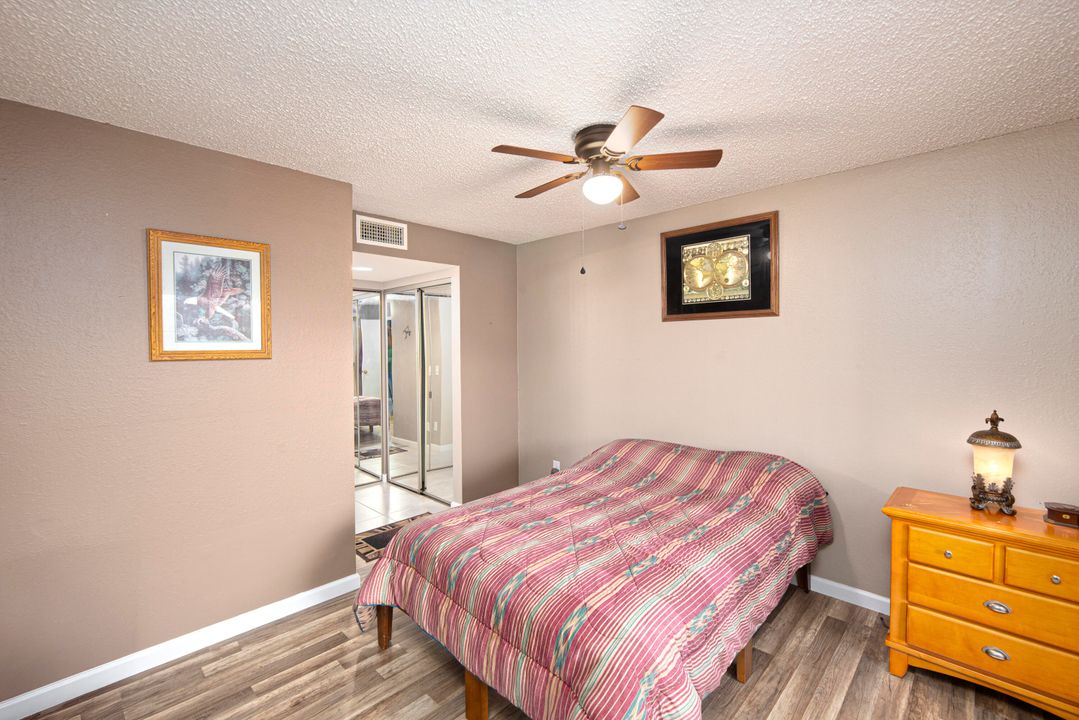 En Venta: $180,000 (2 camas, 2 baños, 874 Pies cuadrados)