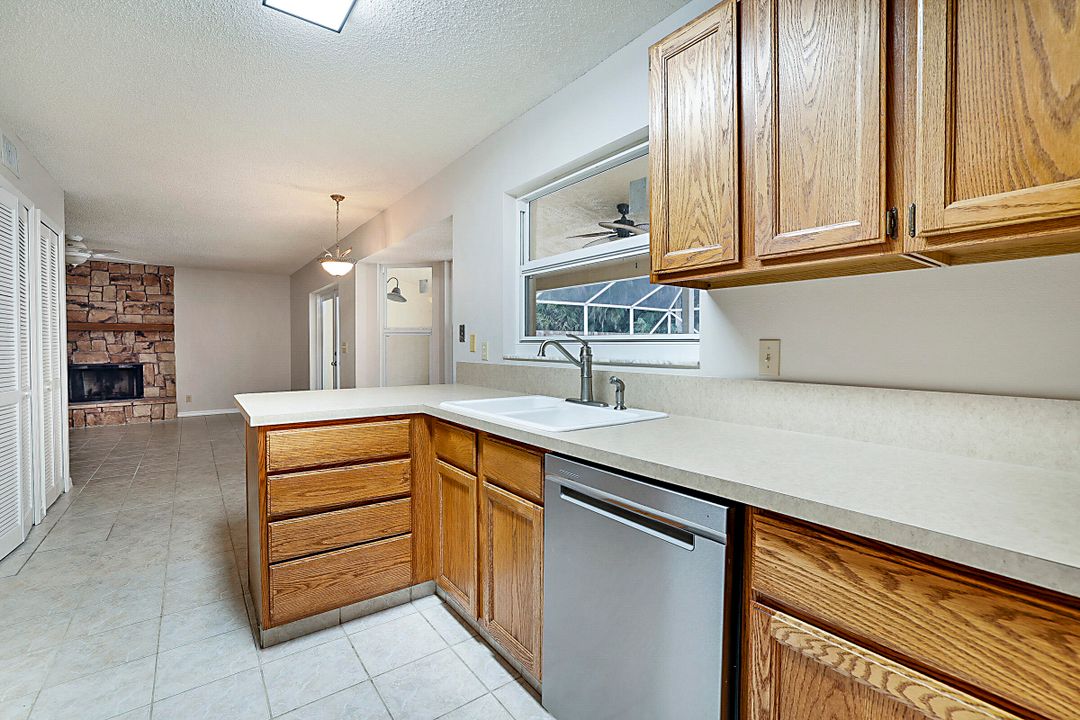 For Sale: $624,900 (3 beds, 2 baths, 2005 Square Feet)