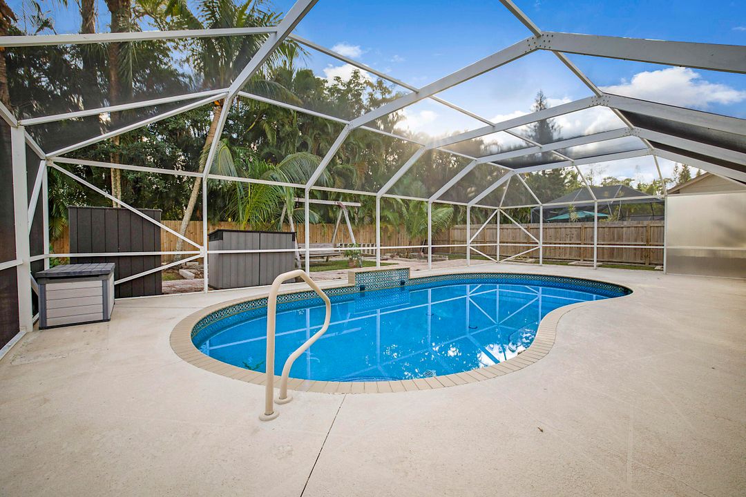 For Sale: $624,900 (3 beds, 2 baths, 2005 Square Feet)