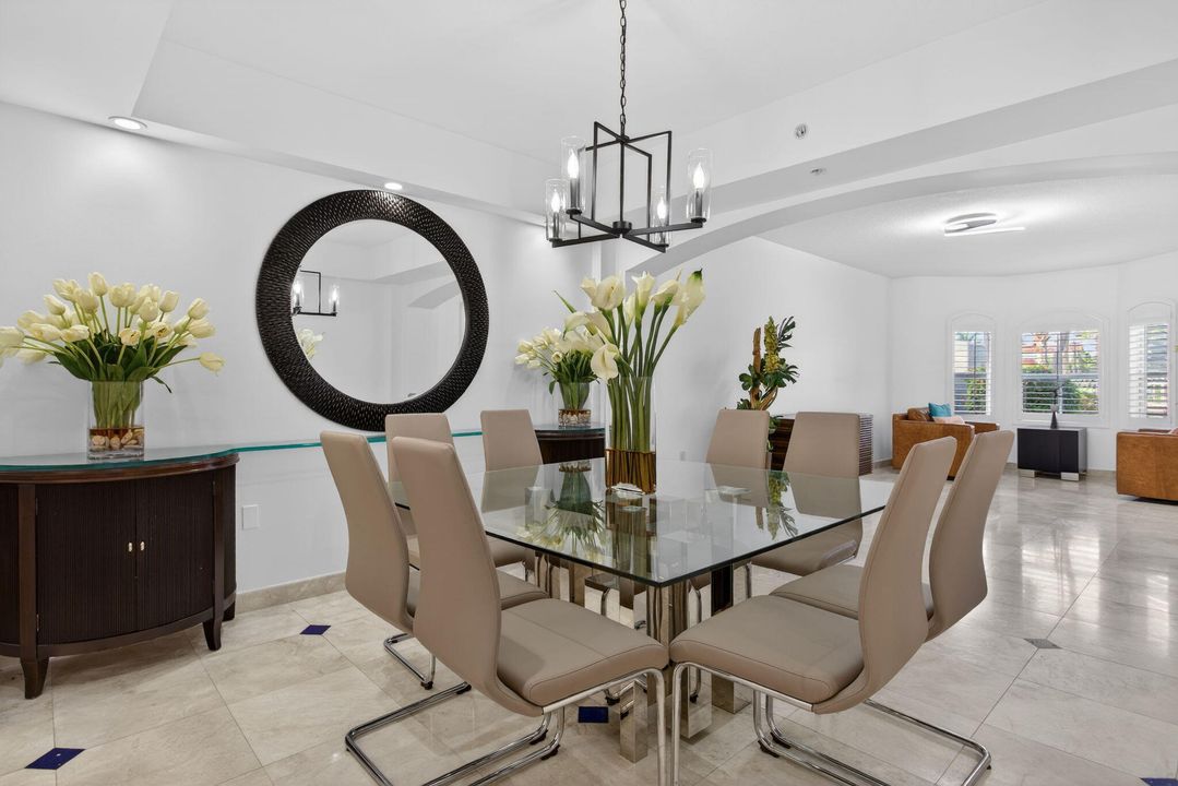 For Sale: $1,049,000 (3 beds, 3 baths, 2327 Square Feet)