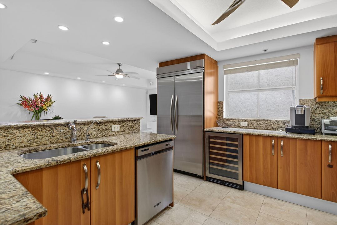 For Sale: $1,049,000 (3 beds, 3 baths, 2327 Square Feet)