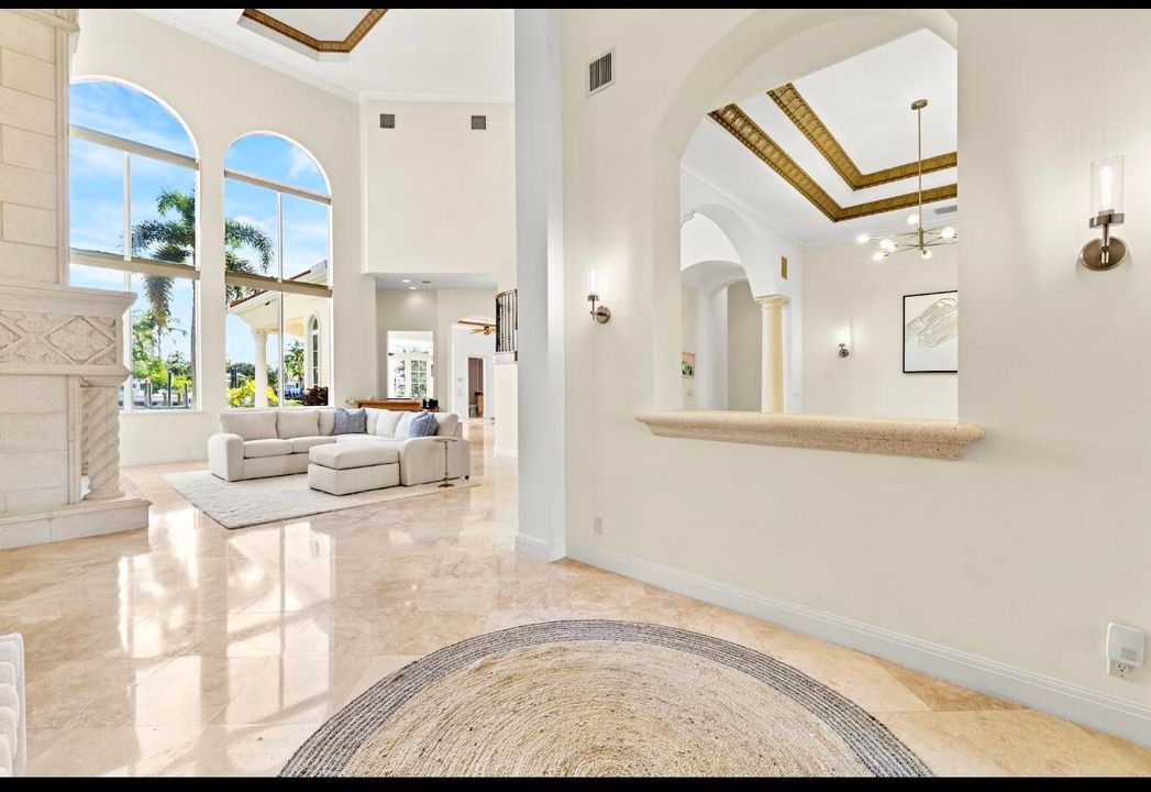 For Sale: $5,950,000 (5 beds, 5 baths, 5006 Square Feet)