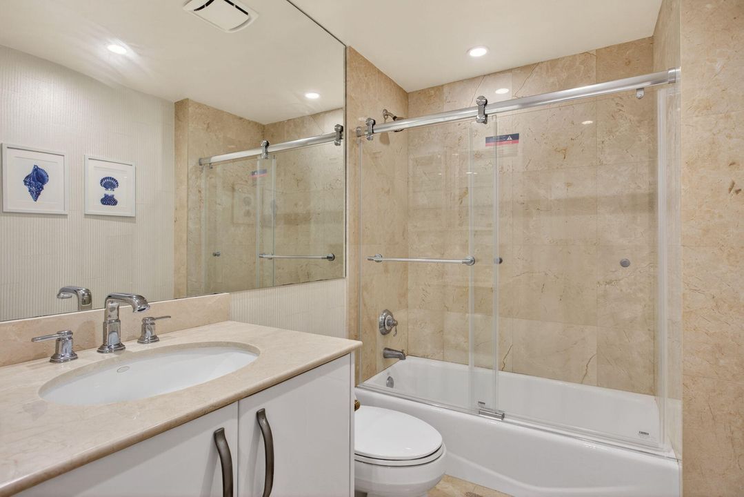 For Sale: $1,049,000 (3 beds, 3 baths, 2327 Square Feet)