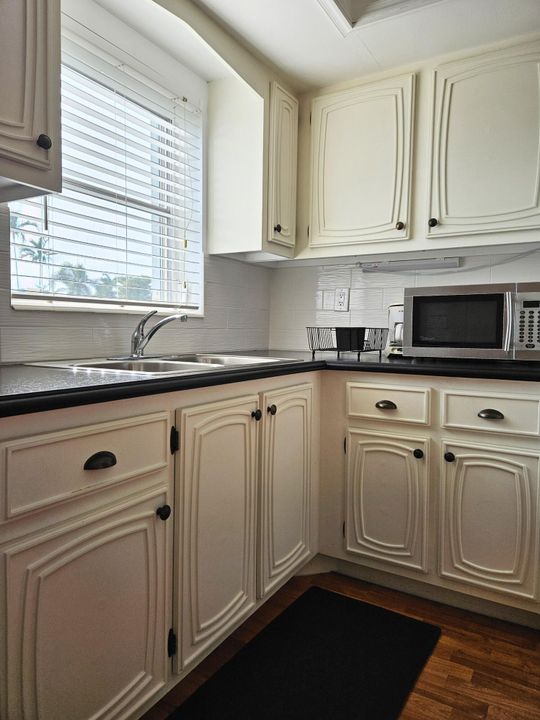 En Venta: $124,900 (1 camas, 1 baños, 662 Pies cuadrados)