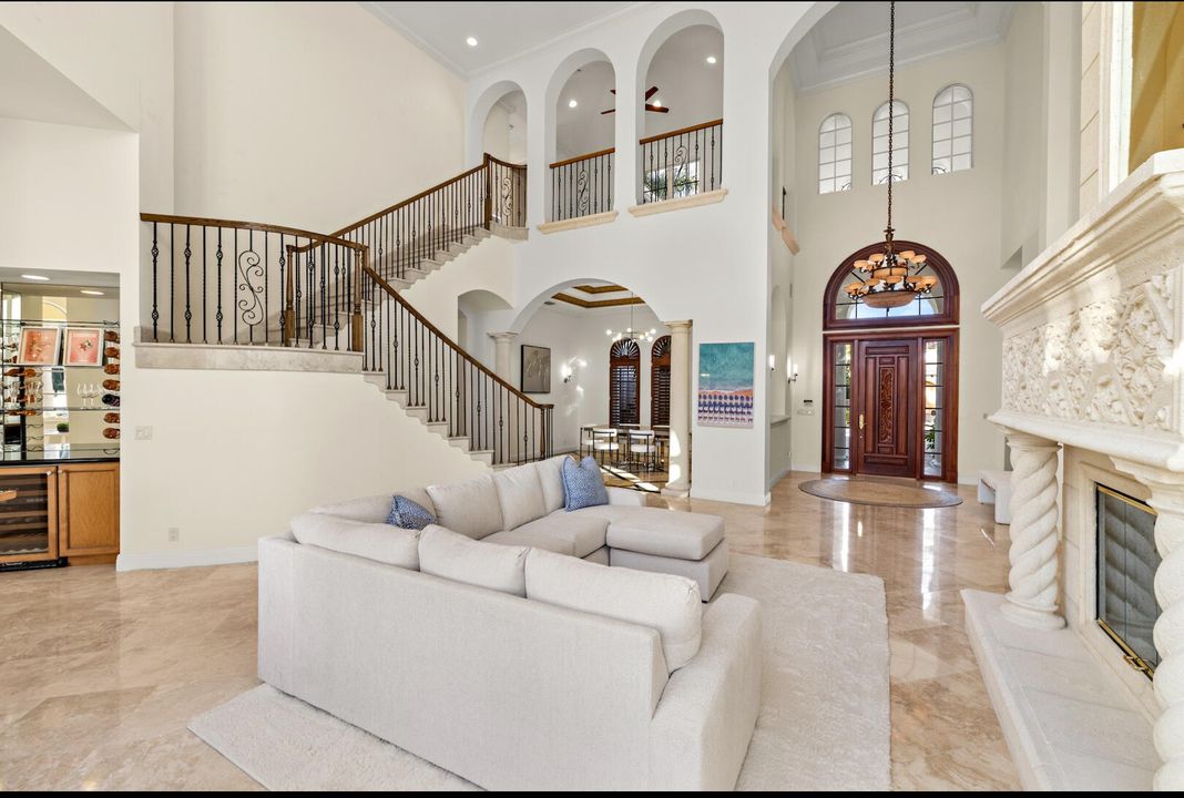 For Sale: $5,950,000 (5 beds, 5 baths, 5006 Square Feet)