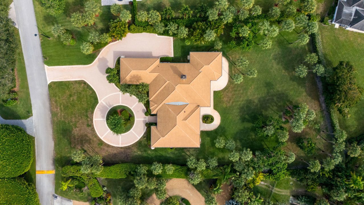 For Sale: $6,000,000 (4 beds, 4 baths, 3785 Square Feet)