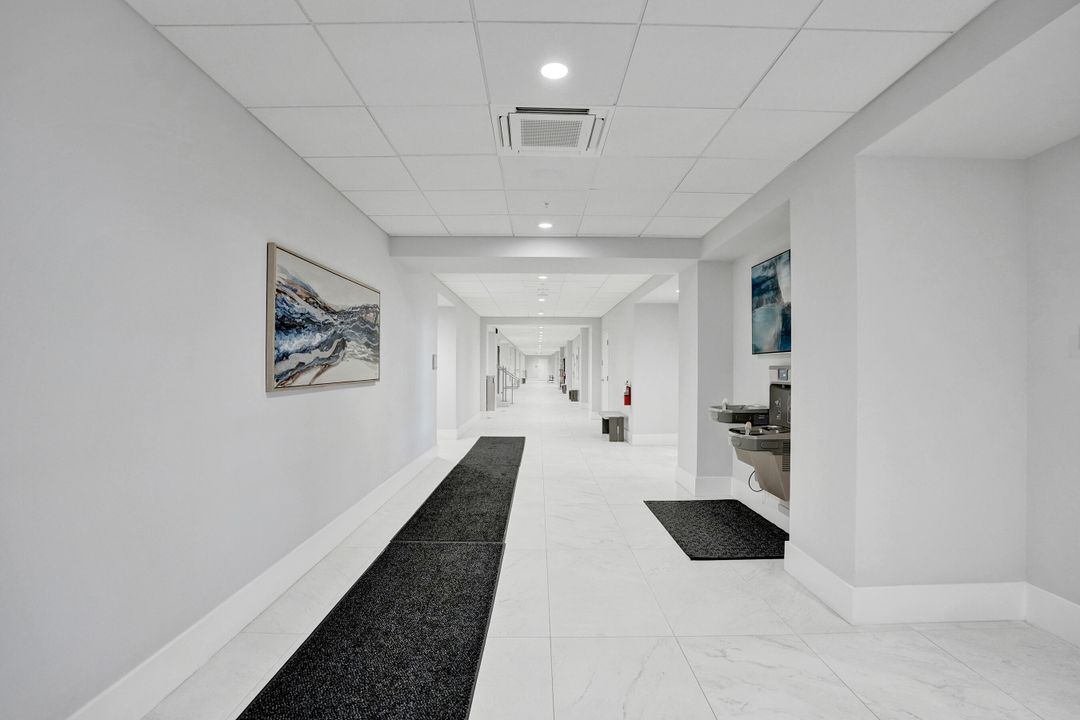 На продажу: $399,000 (2 спален, 2 ванн, 1392 Квадратных фут)