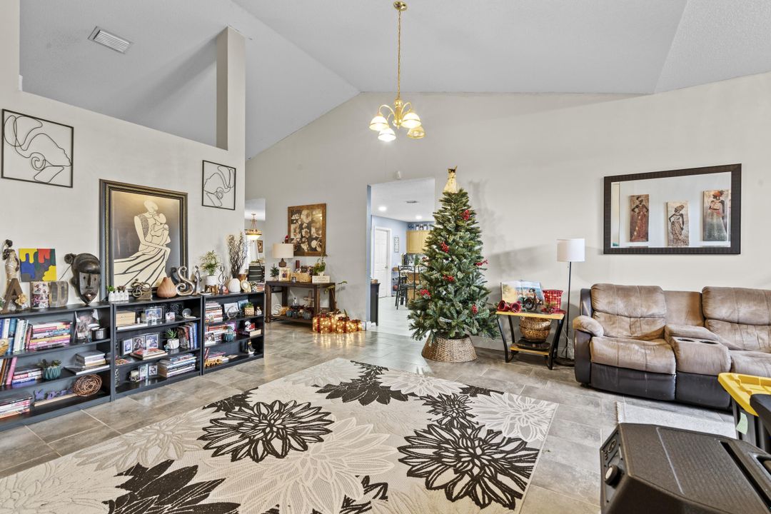 На продажу: $610,000 (4 спален, 3 ванн, 3029 Квадратных фут)