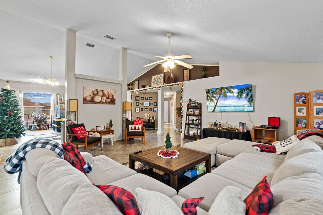 На продажу: $610,000 (4 спален, 3 ванн, 3029 Квадратных фут)