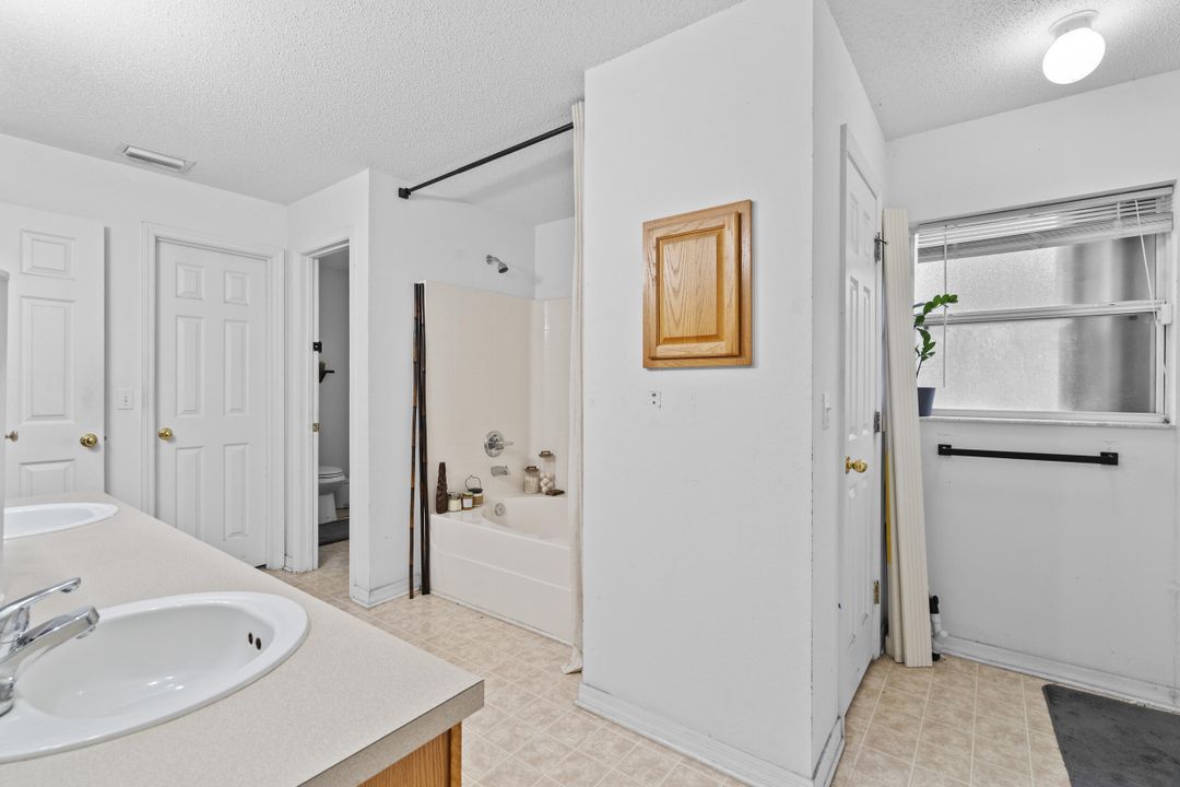 На продажу: $610,000 (4 спален, 3 ванн, 3029 Квадратных фут)