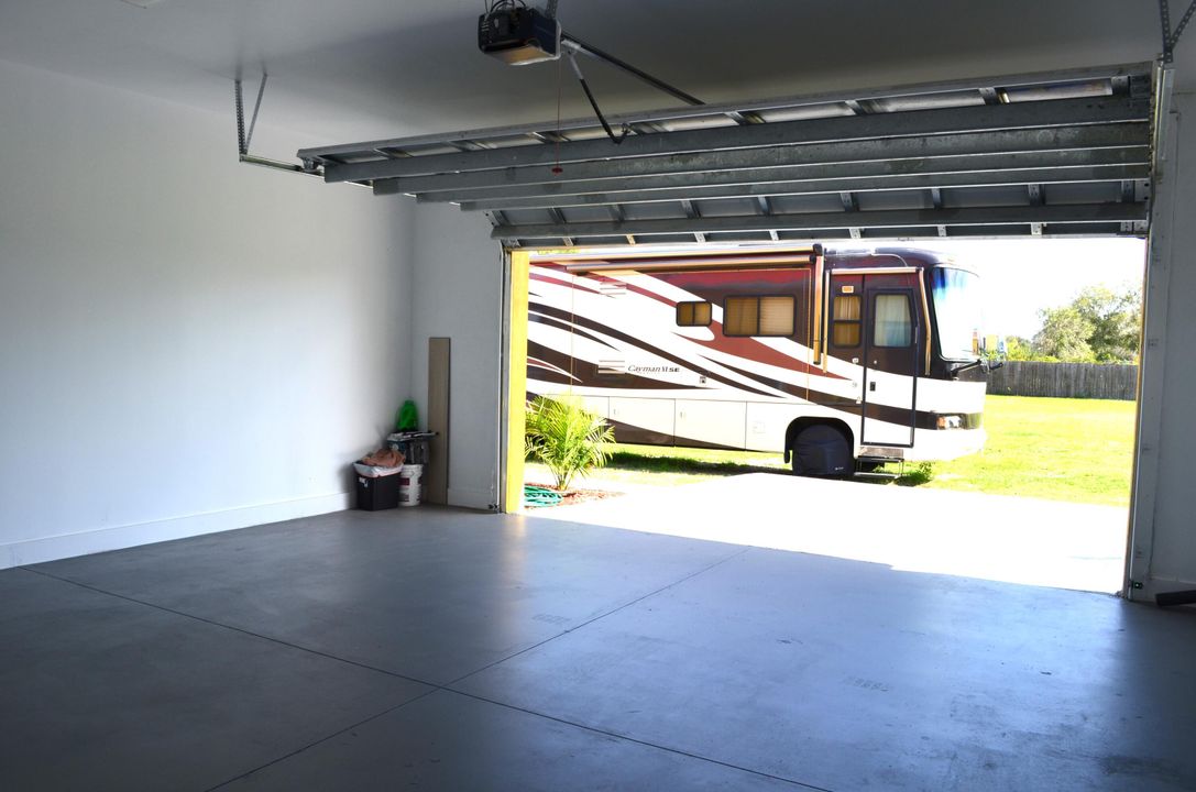 For Sale: $649,000 (3 beds, 2 baths, 1770 Square Feet)