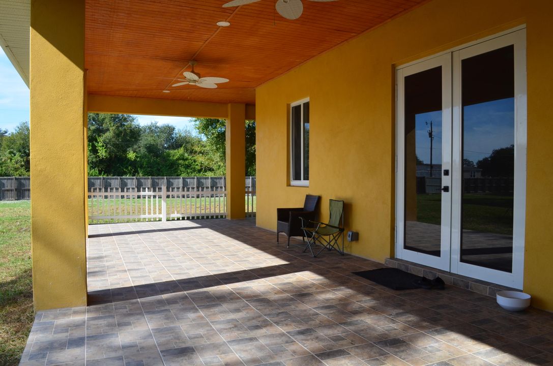 For Sale: $649,000 (3 beds, 2 baths, 1770 Square Feet)