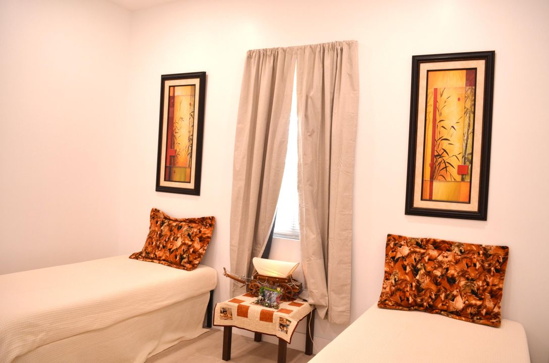 For Sale: $649,000 (3 beds, 2 baths, 1770 Square Feet)