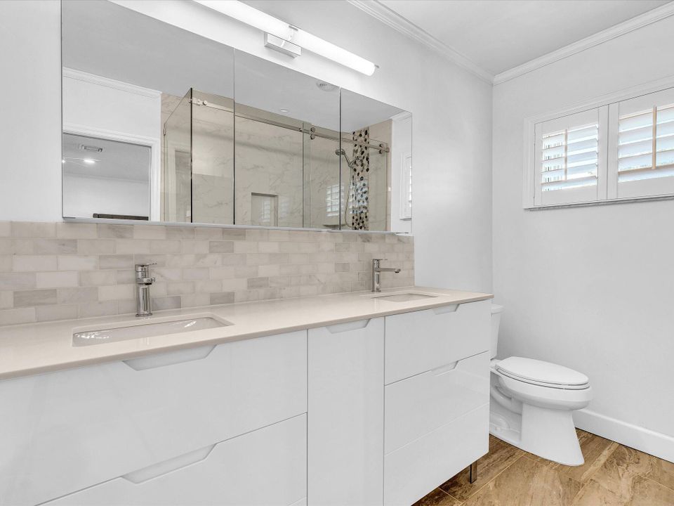 For Sale: $1,370,000 (5 beds, 4 baths, 2978 Square Feet)