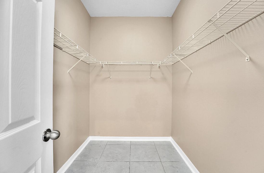 待售: $429,000 (3 贝兹, 2 浴室, 1809 平方英尺)