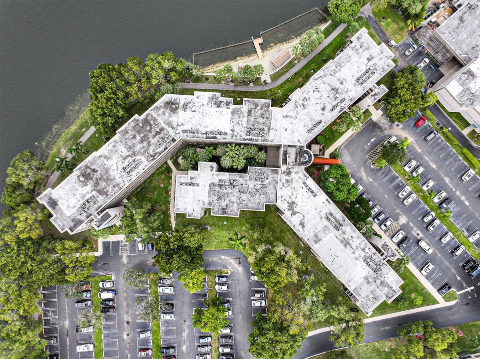 En Venta: $200,000 (2 camas, 2 baños, 852 Pies cuadrados)