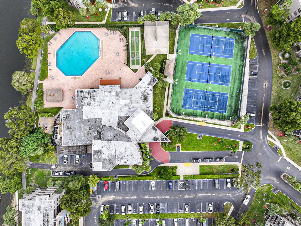 En Venta: $200,000 (2 camas, 2 baños, 852 Pies cuadrados)