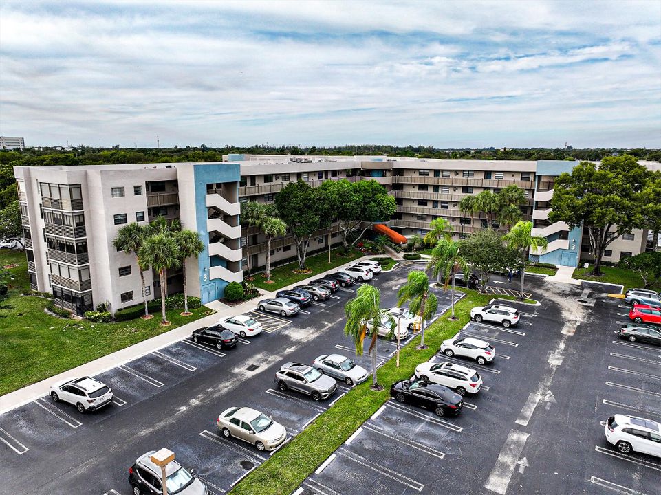 En Venta: $200,000 (2 camas, 2 baños, 852 Pies cuadrados)