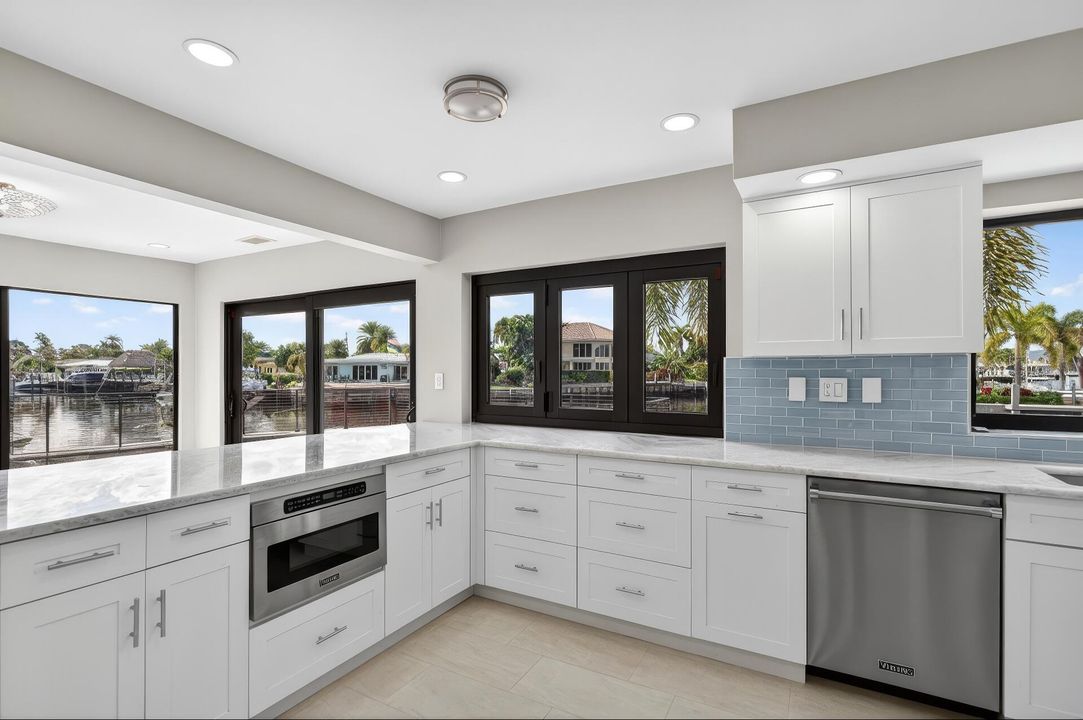 На продажу: $2,990,000 (4 спален, 3 ванн, 2839 Квадратных фут)