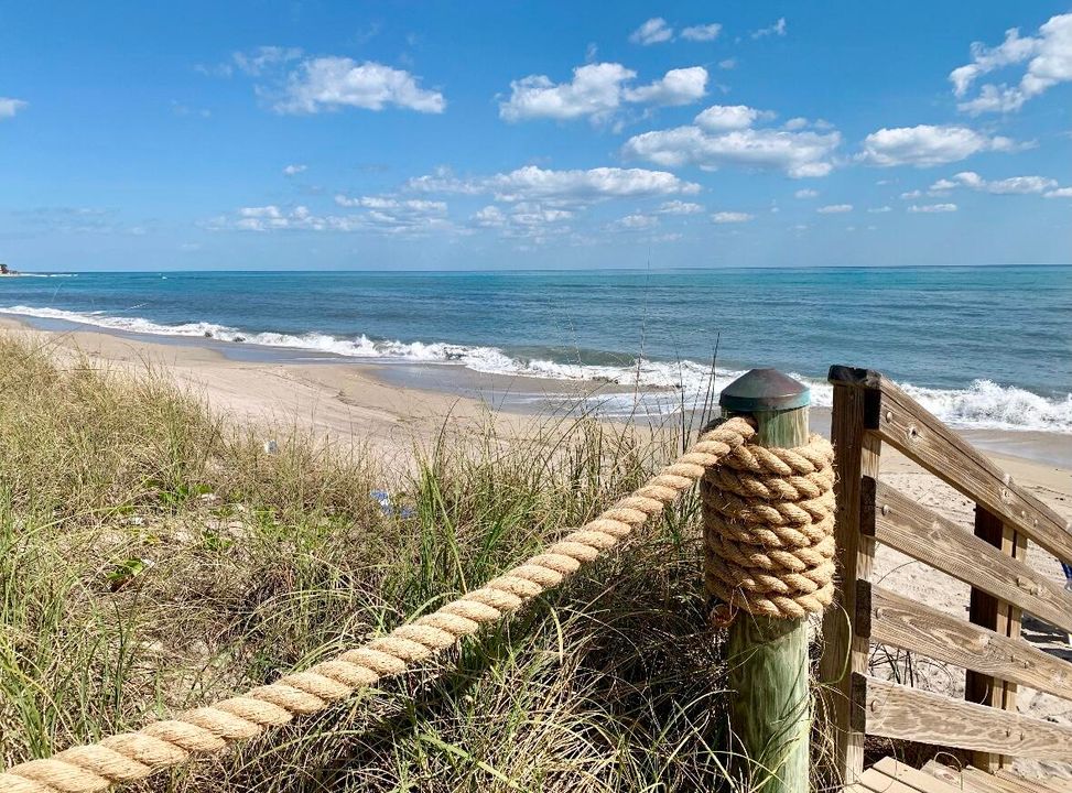 For Rent: $3,000 (3 beds, 2 baths, 1804 Square Feet)