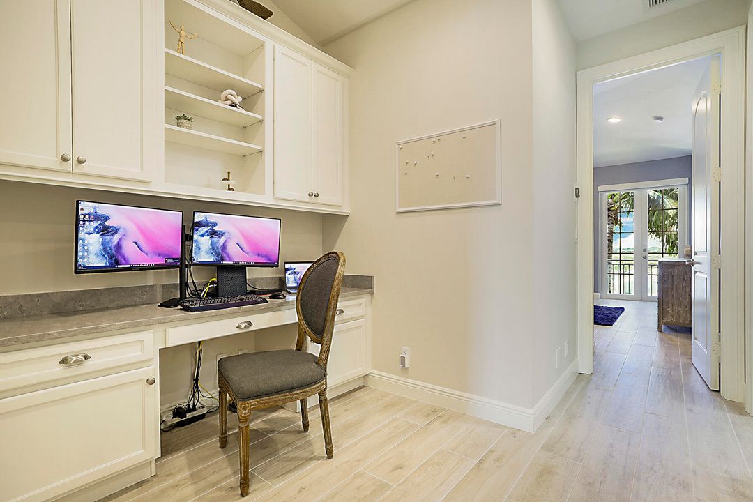 For Rent: $5,500 (3 beds, 2 baths, 1995 Square Feet)