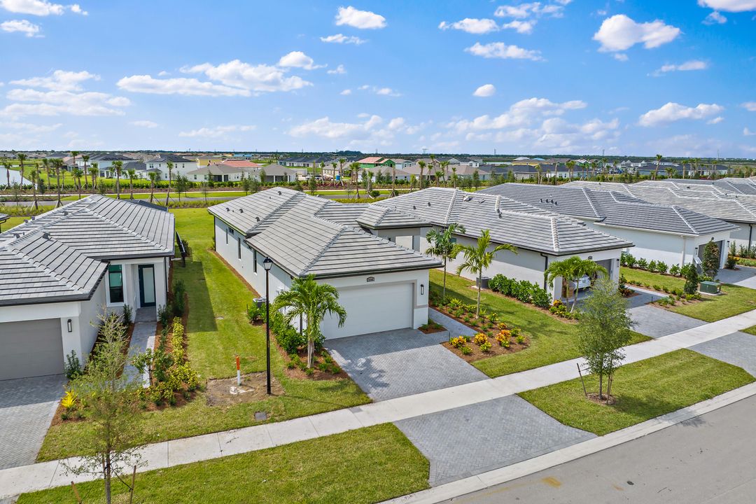 待售: $505,000 (3 贝兹, 2 浴室, 1725 平方英尺)