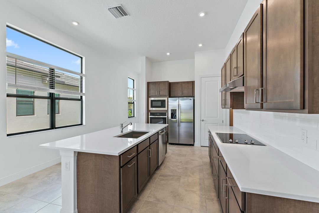 待售: $505,000 (3 贝兹, 2 浴室, 1725 平方英尺)