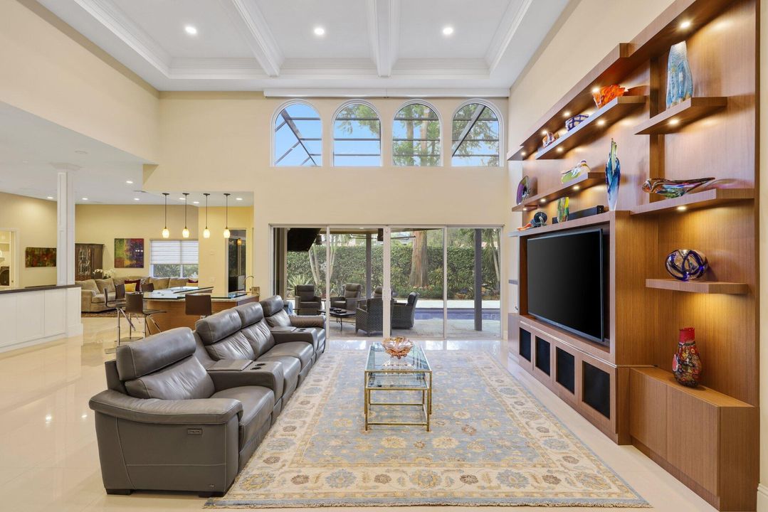 En Venta: $3,750,000 (5 camas, 6 baños, 4716 Pies cuadrados)