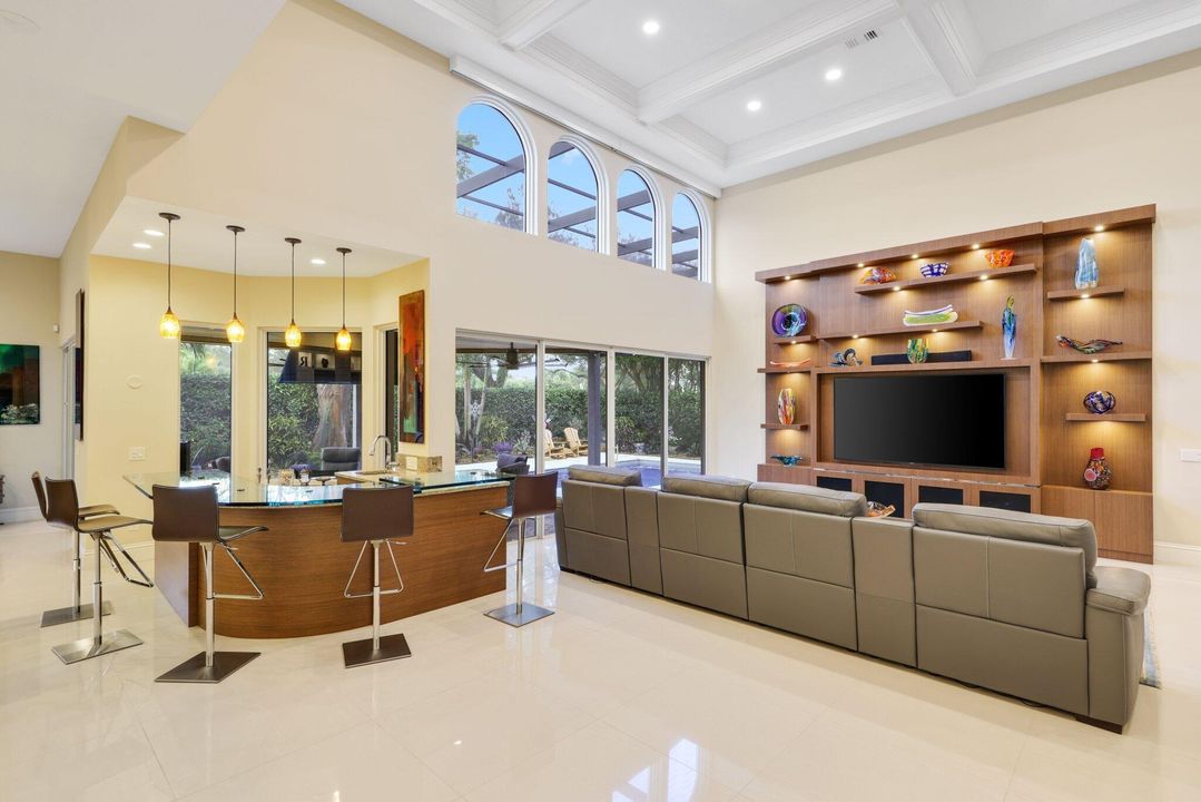 En Venta: $3,750,000 (5 camas, 6 baños, 4716 Pies cuadrados)