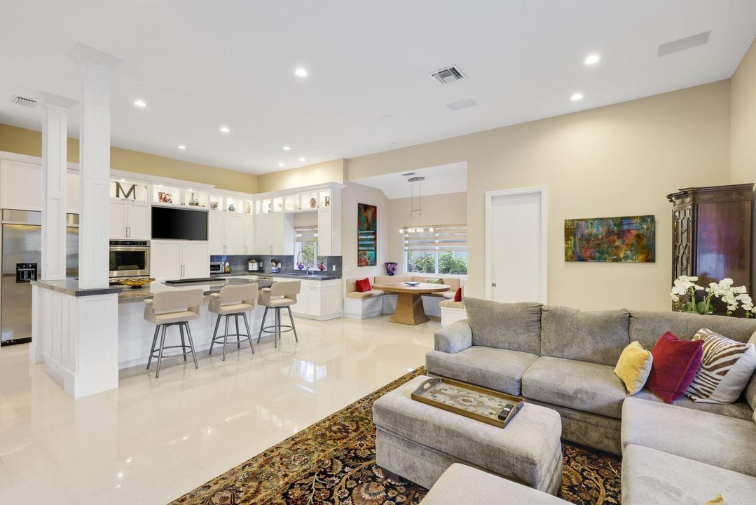 En Venta: $3,750,000 (5 camas, 6 baños, 4716 Pies cuadrados)