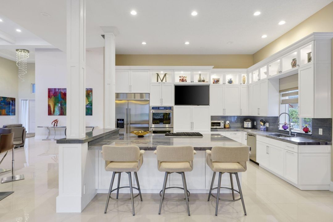 En Venta: $3,750,000 (5 camas, 6 baños, 4716 Pies cuadrados)