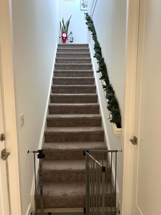 For Sale: $589,900 (4 beds, 2 baths, 2110 Square Feet)