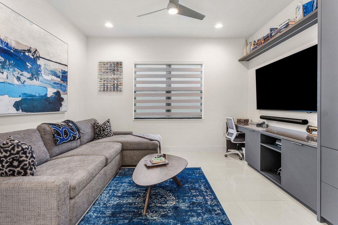 待售: $1,899,000 (3 贝兹, 3 浴室, 2573 平方英尺)